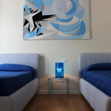 Bed & Breakfast Dimora Di Charme Cassaro 168 3*