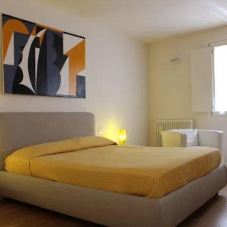 Dimora Di Charme Cassaro 168 Bed & Breakfast